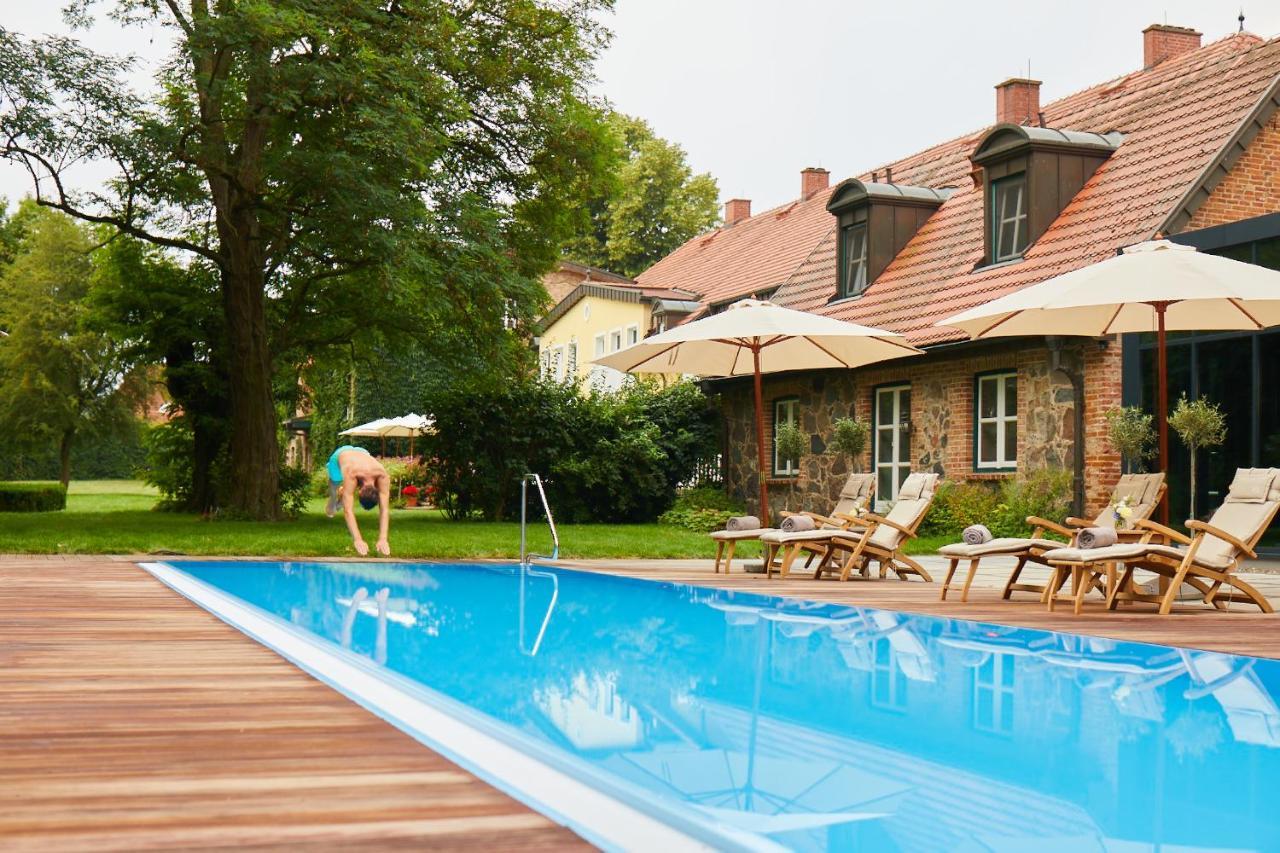 Relais&Châteaux Gutshaus Stolpe Stolpe an der Peene Exterior foto