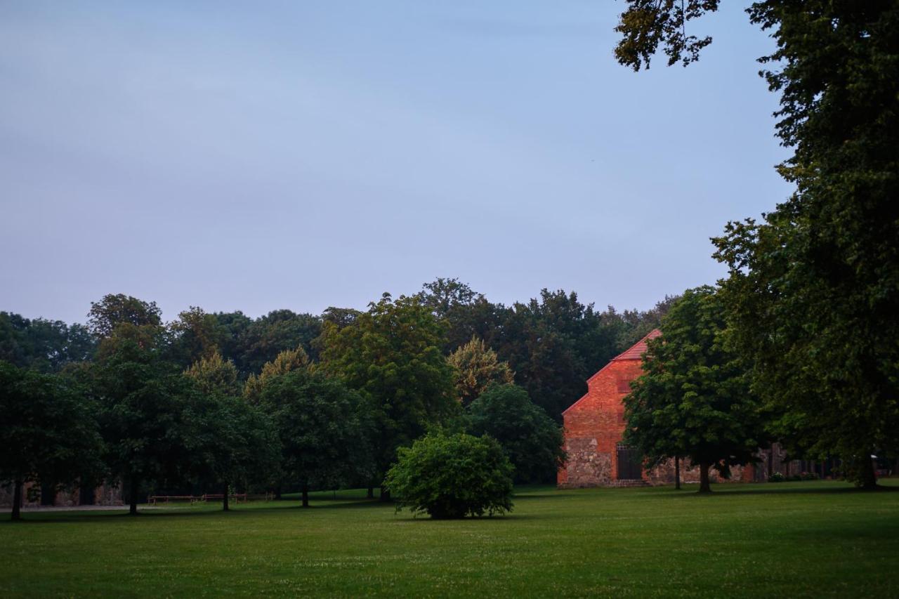 Relais&Châteaux Gutshaus Stolpe Stolpe an der Peene Exterior foto